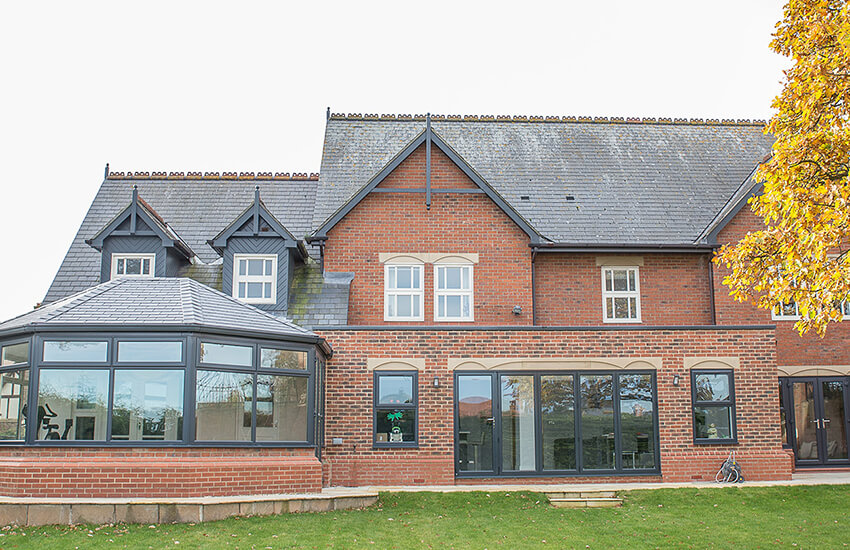 Conservatory Exterior Stylish And Solid Conservatory Exterior: Stylish And Solid
